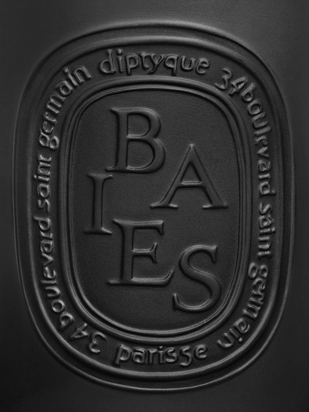 BAIES (BERRIES) LARGE CANDLE - 21.2 OZ